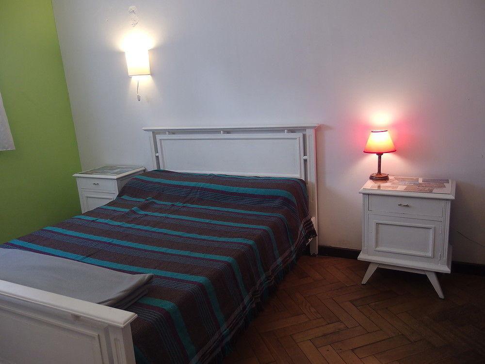 La Lechuza Hostel Rosario Esterno foto
