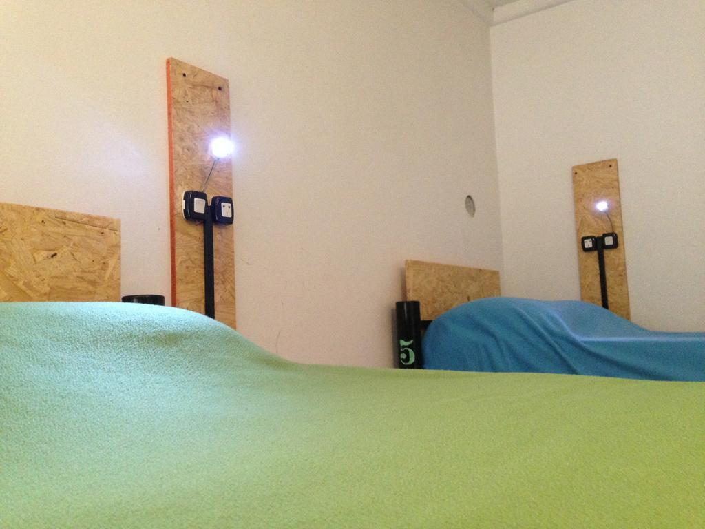 La Lechuza Hostel Rosario Esterno foto